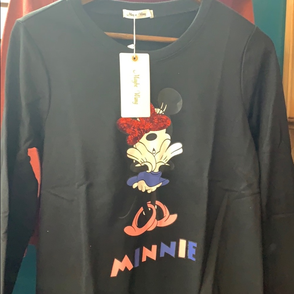 Minnie Mouse shirt